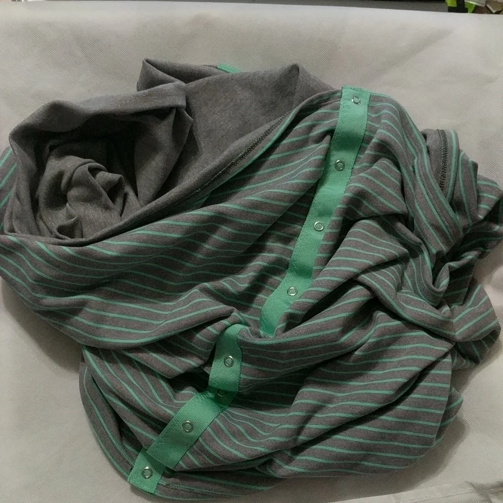 𝅺Lululemon Vinyasa Rulu Scarf Menthol Mint Green Heather Grey Stripe Reversible